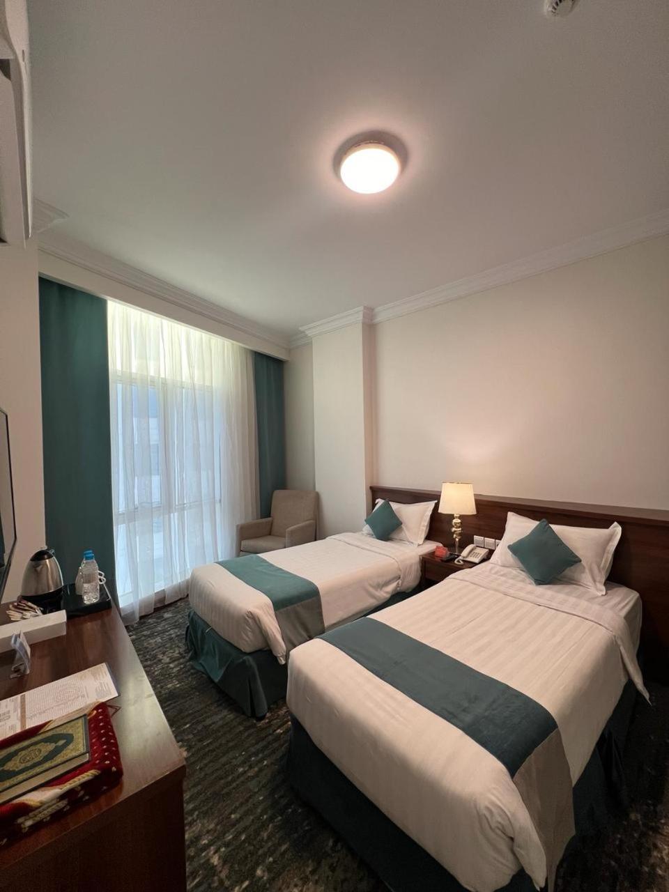 אל-מדינה Zaha Al Madina Hotel מראה חיצוני תמונה