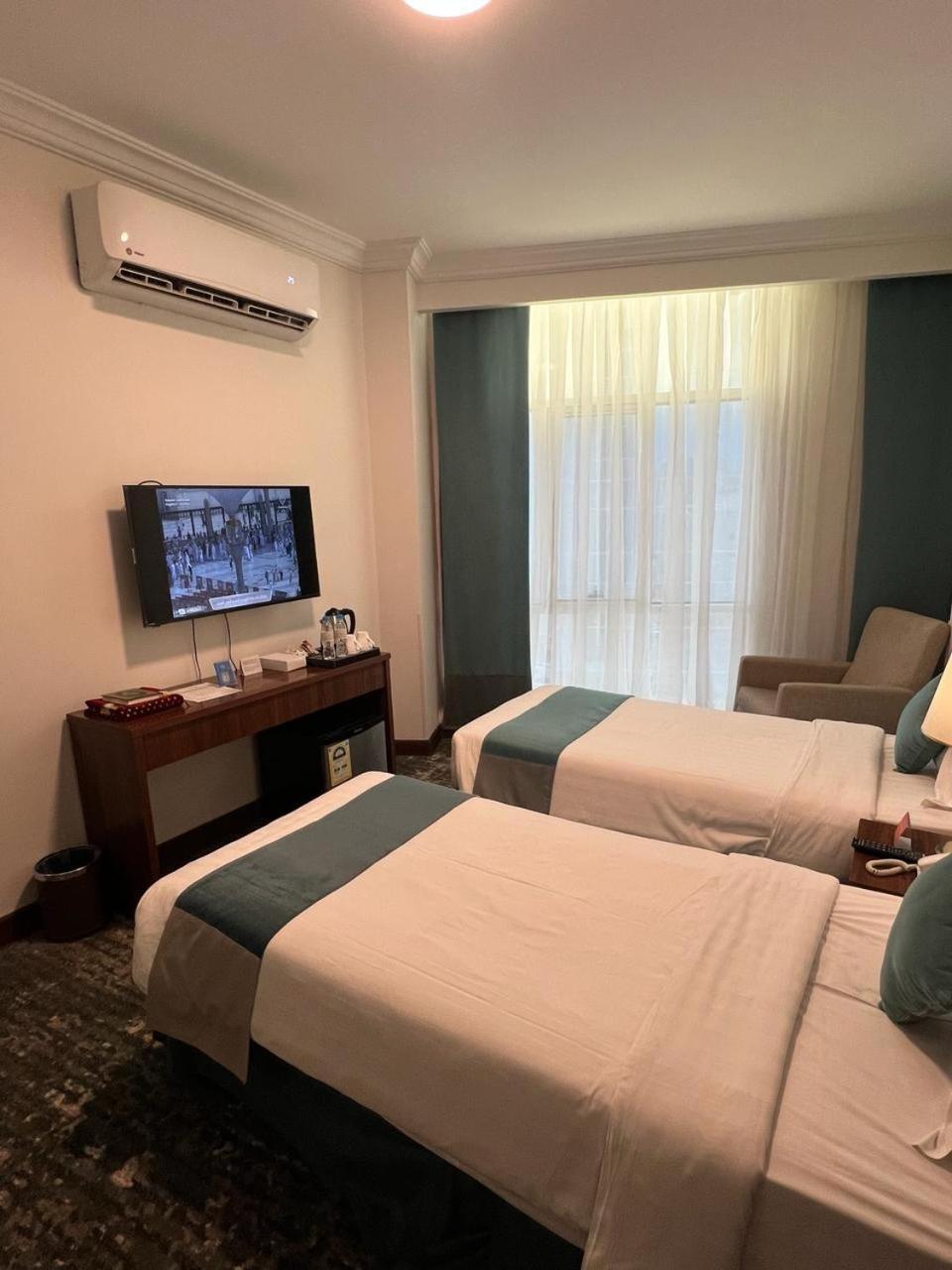 אל-מדינה Zaha Al Madina Hotel מראה חיצוני תמונה